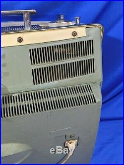 1960s Rare Mid Century Modern VTG Tube Portable Blue TV RCA Victor 15 Powers On
