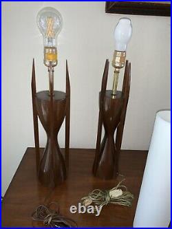(2) Rare Mid Century Modern Pair Modeline Sculptural Walnut Teak Lamps