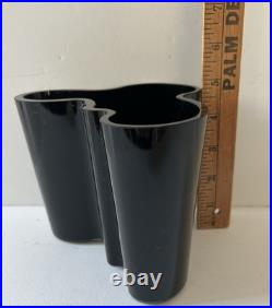 Alvar Aalto Rare Vintage Black Savoy Vase From Iittala Finland Alvar Aalto Rare Vintage Black Savoy Vase From Iittala Finland