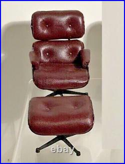 Artisan Miniature Dollhouse GAIL STEFFEY MidCentury Modern 2 Leather Pieces RARE Artisan Miniature Dollhouse GAIL STEFFEY MidCentury Modern 2 Leather Pieces RARE