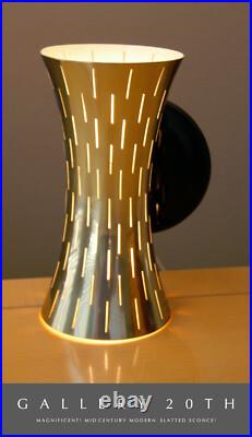 Authentic! Vtg Orig. 1950's MCM Wall Sconce! Rare Deco Design Atomic MID Century