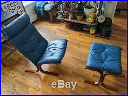 Danish Modern MCM Lounge Chair & Ottoman Ingmar Relling Rare Blue Leather