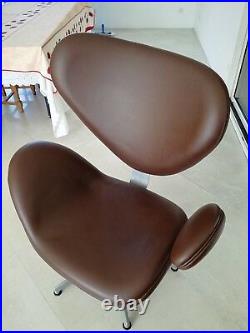 Genuine Egg Chair in Brown Cognac Leather Vinyl Rare attributed to Arne Jacobsen