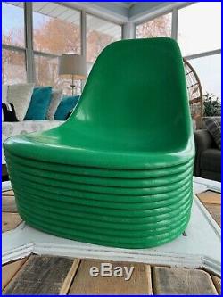 Herman Miller Eames Fiberglass Side Shell Chairs Kelly Green Cadmium Rare