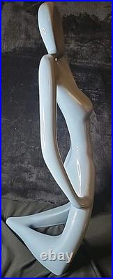 Jaru Pottery MCM 1986 RARE BLUE WOMAN Sculpture Jaru Pottery Vtg. 17 Damage