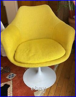 Knoll Mid Century Modern Vintage Saarinen Tulip Chair MCM Rare Yellow