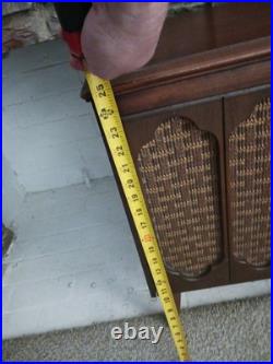 LOCAL PICKUP Rare mid century modern stereo speaker end table antique furniture