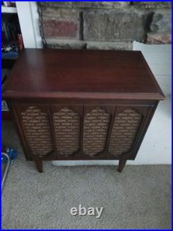 LOCAL PICKUP Rare mid century modern stereo speaker end table antique furniture