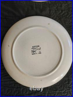 LOT 4 Rare Vintage METLOX POPPYTRAIL Aztec Atomic MCM Dinner Plates 10.25 CA
