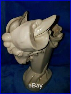 McCoy White (RARE) Ram Head Vase RARERARE
