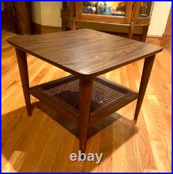 Mid Century Modern 1966 LANE Walnut End Table, rare WOVEN CANE Shelf