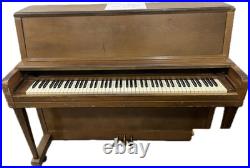 Mid Century Modern Baldwin Spinet Piano RARE WALNUT -Great condition