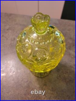 Mid Century Modern MCM Uranium Glass Moon & Stars Pedestal Cov Candy Dish RARE Mid Century Modern MCM Uranium Glass Moon & Stars Pedestal Cov Candy Dish RARE