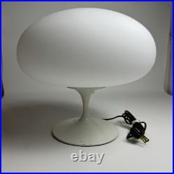 Mid-Century Vintage Rare Lamp with White Base Bill Curry LAUREL Lamp Co. Rare MCM