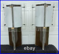 Pair Of Mid Century Modern Rare Unique Massimo Vignelli Style Lucite Table Lamps Pair Of Mid Century Modern Rare Unique Massimo Vignelli Style Lucite Table Lamps