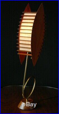 RARE Luminary for MAJESTIC MCM DANISH MODERN 30 Sculptural Table Lamp Modeline