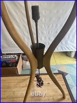 RARE MODELINE CIRCA 1960'S MID-CENTURY MODERN TABLE LAMPS By MODELINE 34 RARE MODELINE CIRCA 1960'S MID-CENTURY MODERN TABLE LAMPS By MODELINE 34