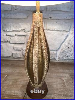 RARE SIGNED Mid Century Modern PLASTO Art Deco Pin Chalkware Lamp gold VTG MCM