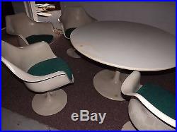 RARE Set 4 Knoll Tulip Armrest Chairs with tulip table 48 Eero Saarinen Modern
