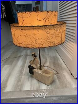 RARE VINTAGE 1940-50s MID-CENTURY CHINESE JAPANESE TIERED LAMP & SHADE