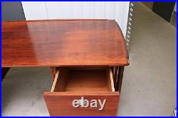 RARE Vintage Rosewood Desk by Dyrlund Schreibtisch 70s 60s MID CENTURY MODERN