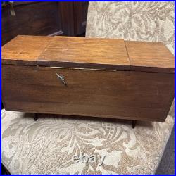 RARE Vtg Mid Century Modern 8 Drawer, 2 Door Wood Jewelry Miniature Dresser RARE Vtg Mid Century Modern 8 Drawer, 2 Door Wood Jewelry Miniature Dresser