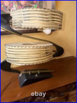 Rare 1950s Mid Century Modern Vintage Majestic Z Lamp