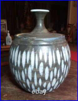 Rare 1960s Mid Century Modern Ahlstrom of California Studio Pottery Covered Jar Rare 1960s Mid Century Modern Ahlstrom of California Studio Pottery Covered Jar