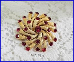Rare Crown Trifari Brooch Red Rhinestone Jeweled Embers Mid Century Modern EUC