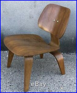 Rare Eames LCW 1950s Production 525 Lounge Chair Herman-Miller Vintage
