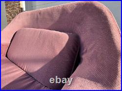 Rare Early Eero Saarinen Womb Sofa / Settee, Knoll, USA