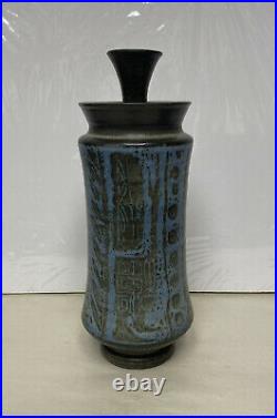 Rare MID Cent Gerry Williams (1926-2014) Art Pottery Tribal Figures Lidded Pot