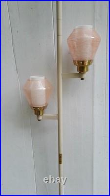 Rare Mid Century Modern Stiffel Pole Tension Lamp Space Age Pink Beehive Shades