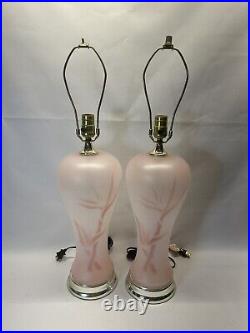 Rare Pair Of Vintage Mid Century Modern Regency Frosted Pink And Table Lamps