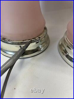 Rare Pair Of Vintage Mid Century Modern Regency Frosted Pink And Table Lamps