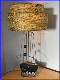 Rare Vintage MCM Abstract Lamp Fiberglass Shade Atomic Era Mid Century Lighting