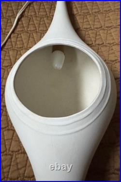 Rare Vintage MCM White Teardrop Swag Lamp Light Fixture Mid Century Modern 1960s Rare Vintage MCM White Teardrop Swag Lamp Light Fixture Mid Century Modern 1960s