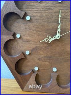 Rare Vintage Mid Century Modern Arthur Umanoff Howard Miller Walnut Wall Clock Rare Vintage Mid Century Modern Arthur Umanoff Howard Miller Walnut Wall Clock