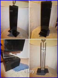 Rare Vintage Mid Century Modern Minimalist Black Lucite Acrylic Contempory Lamp