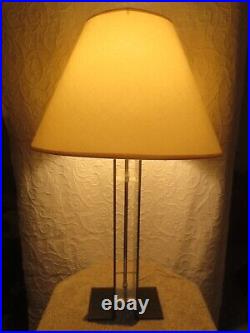 Rare Vintage Mid Century Modern Minimalist Black Lucite Acrylic Tabled Lamp