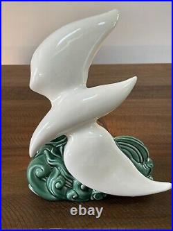 Rare Vintage Modern Mid-Century MCM Seagull Bird On Ocean Waves Ceramic TV Lamp