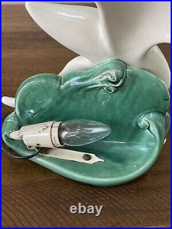 Rare Vintage Modern Mid-Century MCM Seagull Bird On Ocean Waves Ceramic TV Lamp