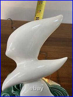 Rare Vintage Modern Mid-Century MCM Seagull Bird On Ocean Waves Ceramic TV Lamp