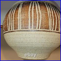 Rare Vintage Signed Wishon Harrell Mid Century Modern Stoneware Bowl Incised