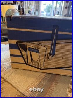 Rare vintage Mid-Century Modern Streamliner Model 315 Steel Rural Mailbox New