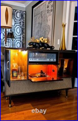 Restored Rare KUBA NAPOLI MCM MID CENTURY MODERN Record Player STEREO BAR