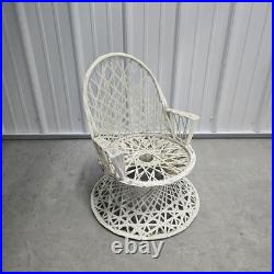 Russell Woodard Resin Spun Fiberglass Chair Vintage Childrens RARE MCM Antique