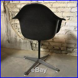 Set Of 8 Rare Herman Miller Eames fiberglass Arm Shell chair Black Tweed Sliders