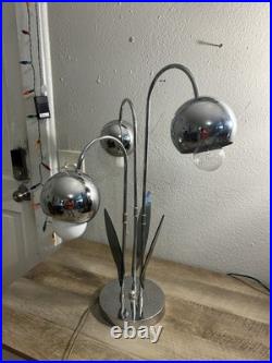 VINTAGE MID CENTURY SONNEMAN LUCITE & CHROME Table LAMP! PANTON 60s RARE MCM