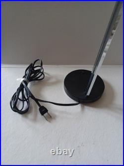 VTG MCM Lightolier Chrome Desk Lamp Black Base. VERY RARE